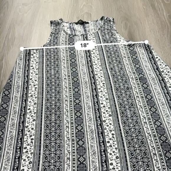 Forever 21 Navy Blue & White Paisley‎ Print Sleeveless Shift Mini Dress Size S - Picture 7 of 8